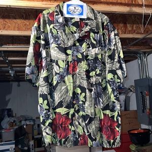 Hawaiian button up